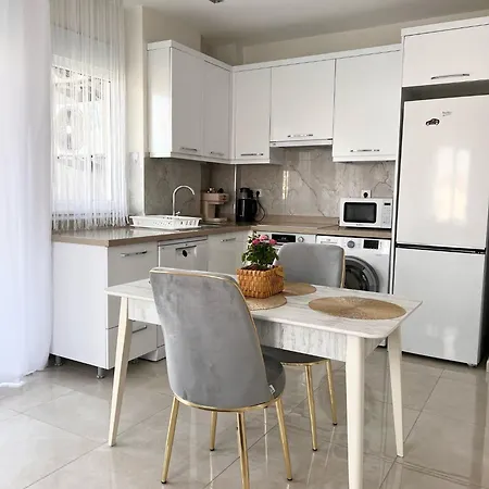 Royal Apartment *